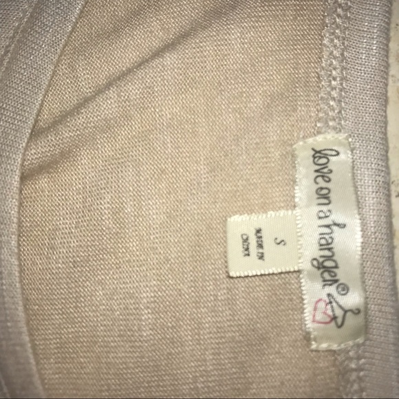 🍋 Love on a Hanger sweater with lace trim Small - Picture 5 of 7